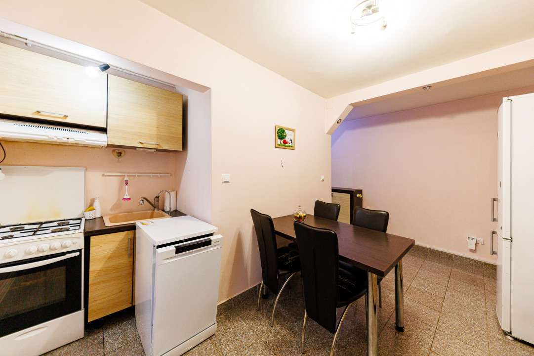 Apartament 3 camere, etaj 1, zona Dorobantilor/Modern- la cheie