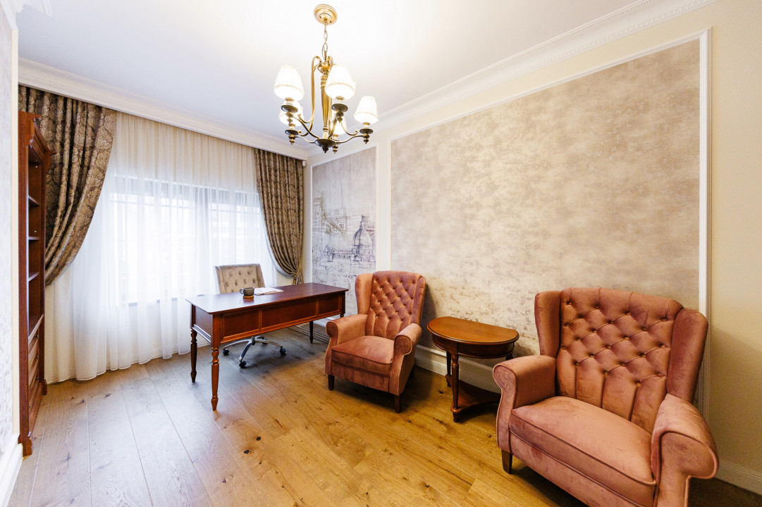 Casa de Lux cu Design Clasic și Piscină la limita dintre Timișoara și Dumbrăvița