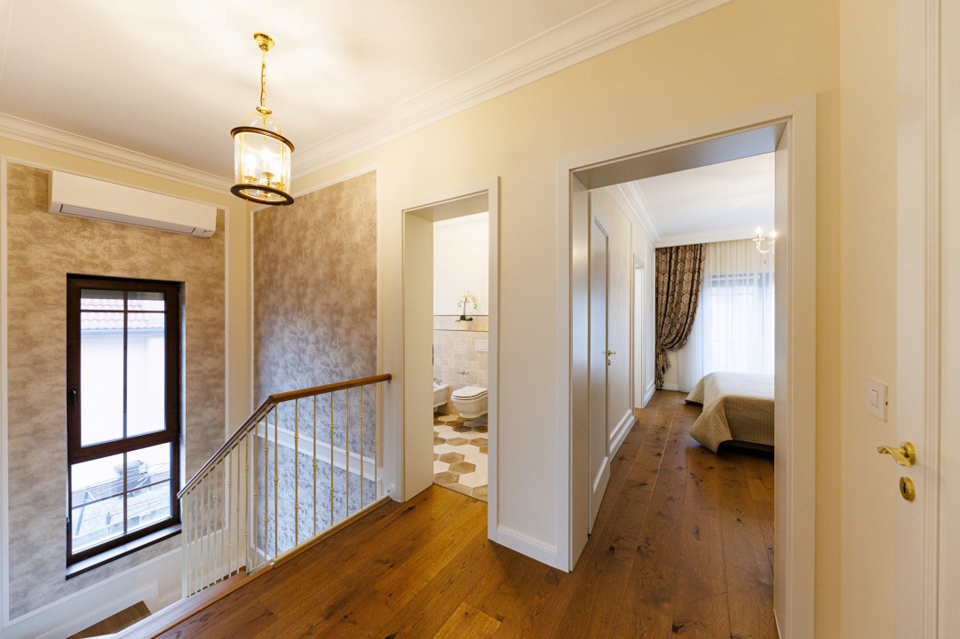 Casa de Lux cu Design Clasic și Piscină la limita dintre Timișoara și Dumbrăvița