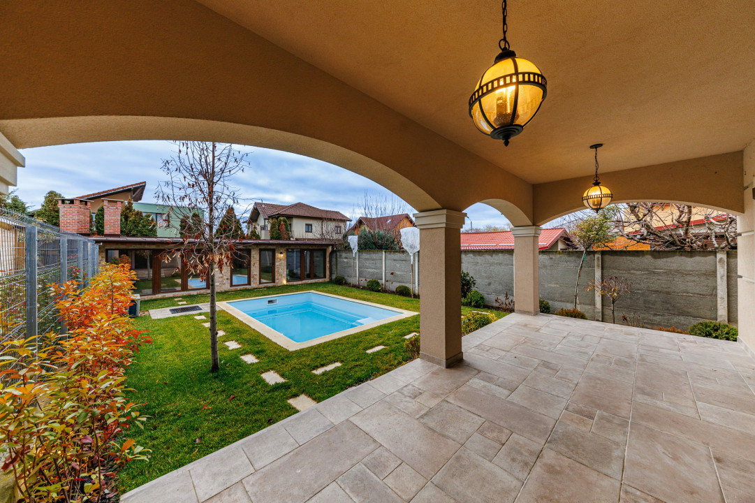 Casa de Lux cu Design Clasic și Piscină la limita dintre Timișoara și Dumbrăvița