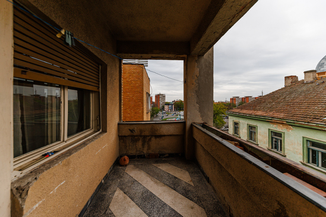 Apartament 4 Cam -Ultracentral / Punctele Cardinale/ Loc Parcare - Comision0%