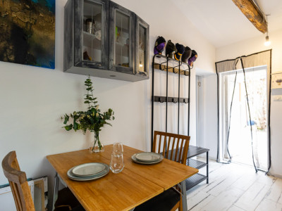 Apartament pentru tineri, la curte comuna cu 2 vecini– Elisabetin, Timisoara