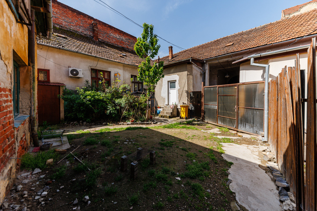 Zona istorică Traian–6 apartamente în imobil cu potențial, 621 mp, 759 mp teren