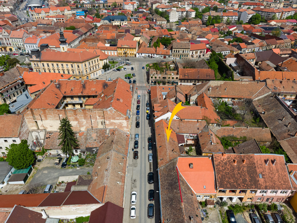 Zona istorică Traian–6 apartamente în imobil cu potențial, 621 mp, 759 mp teren