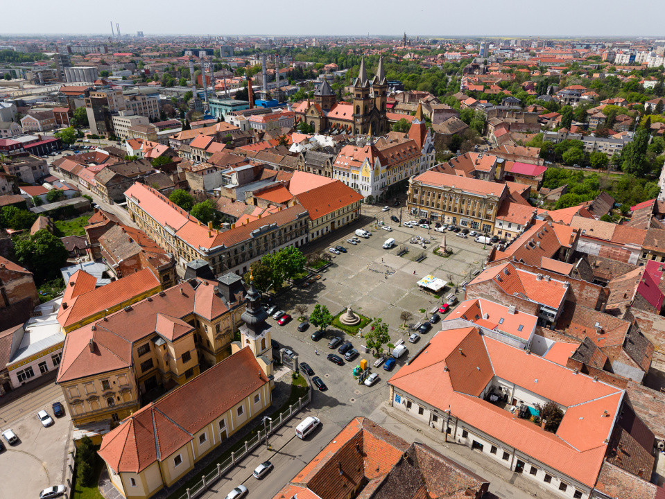 Zona istorică Traian–6 apartamente în imobil cu potențial, 621 mp, 759 mp teren