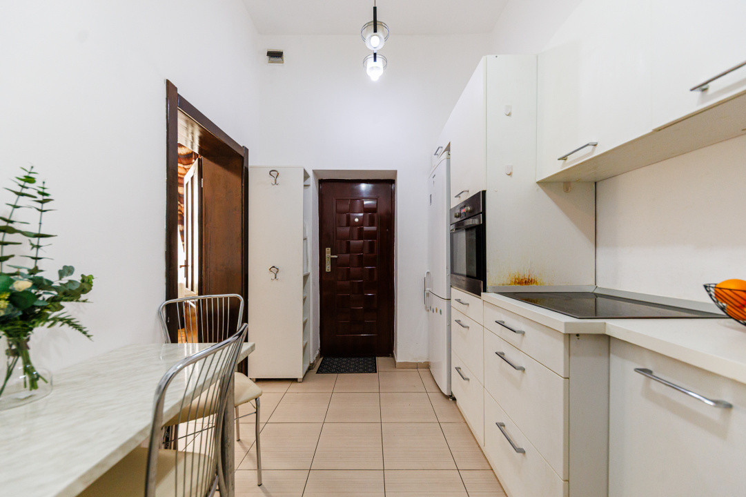 Apartament cochet – pe malul Begai, aproape de centrul orasului!