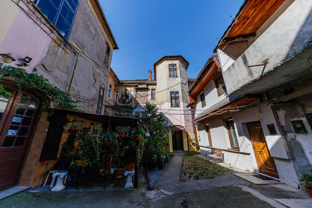Apartament cochet – pe malul Begai, aproape de centrul orasului!