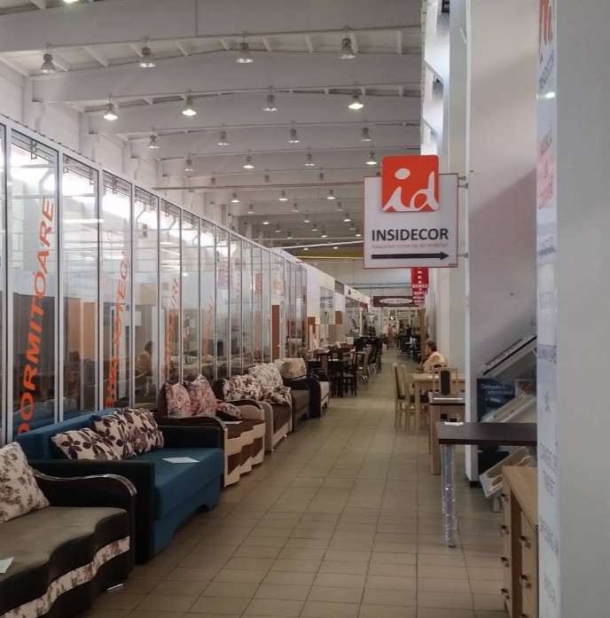 Centru Comercial operational si teren liber generos, Bd Dambovita, Timisoara