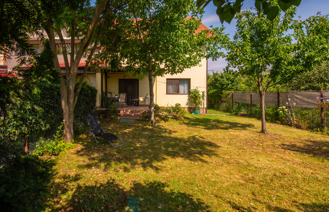 4 camere in triplex, teren 334 mp si terasa – Dumbravita, str. Magura