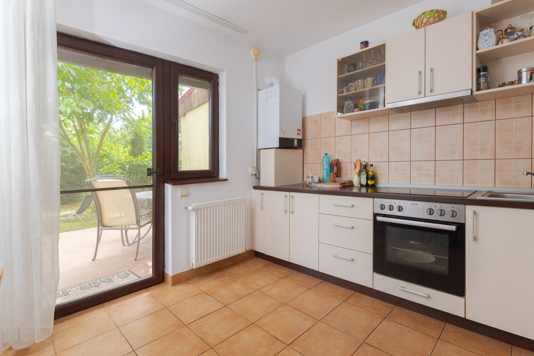 4 camere in triplex, teren 334 mp si terasa – Dumbravita, str. Magura