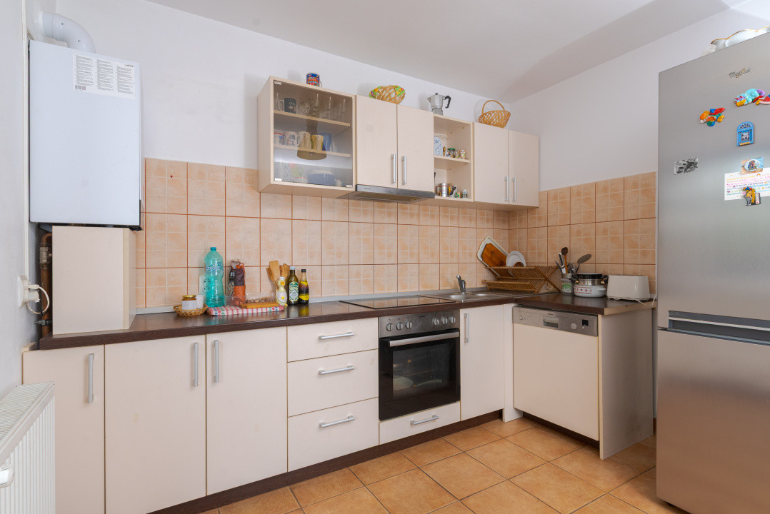 4 camere in triplex, teren 334 mp si terasa – Dumbravita, str. Magura