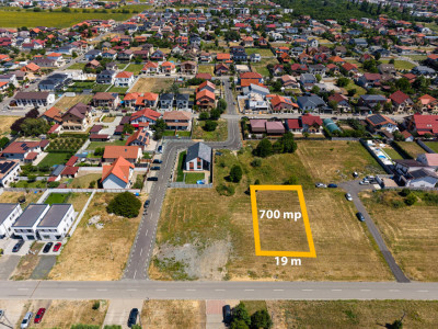 Teren 700 mp  Dumbravita, str. Bucuresti