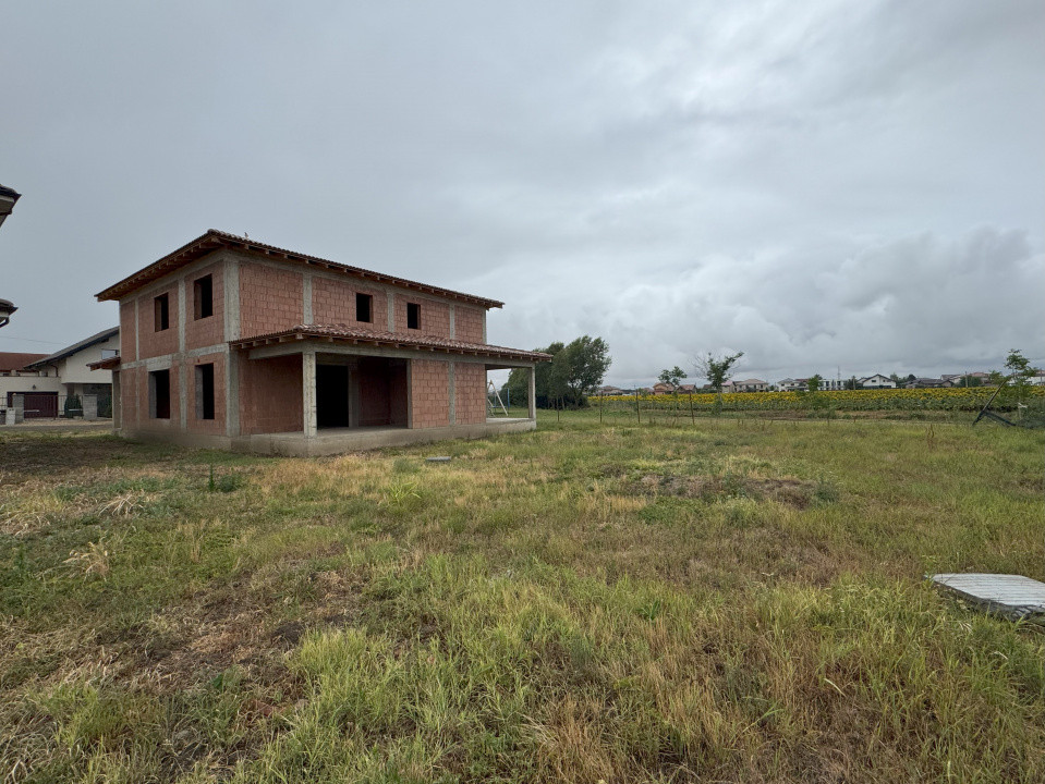 Duplex la rosu ambele unitati, Dumbravita, teren 783 mp, comision 0