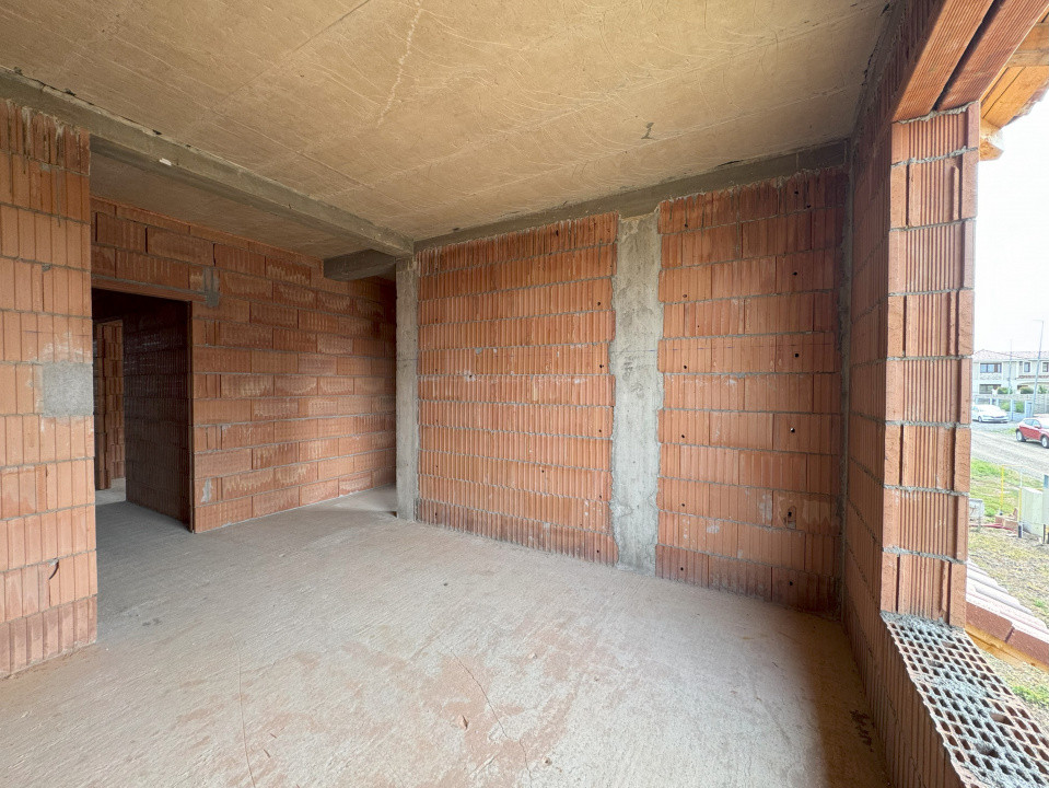 Duplex la rosu ambele unitati, Dumbravita, teren 783 mp, comision 0