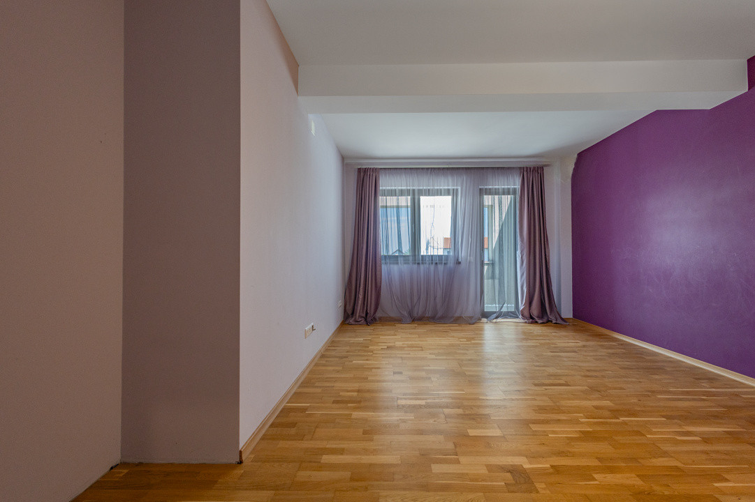 Vila premium, pregatita pentru viitor–panouri solare, spatiu generos