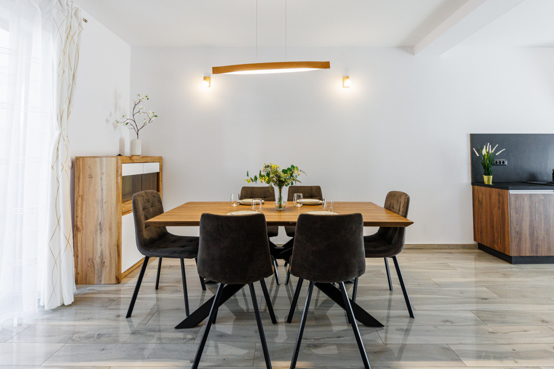 Comision 0% | Inchiriere vila moderna, mobilata complet, Dumbravita Central 