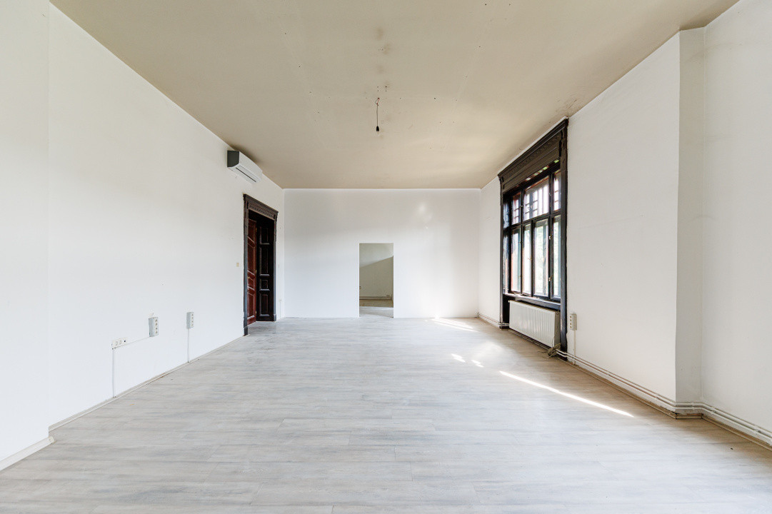 Apartament 196 mp, cu 5 camere, în zona istorică Iosefin - Timisoara