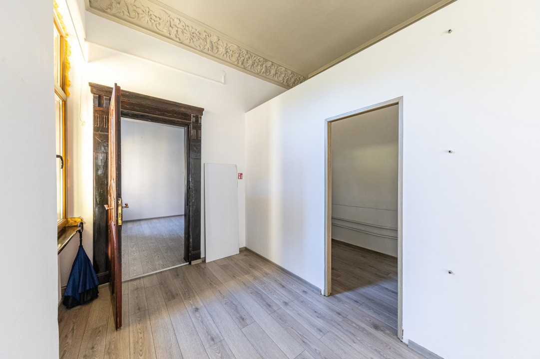 Apartament 196 mp, cu 5 camere, în zona istorică Iosefin - Timisoara