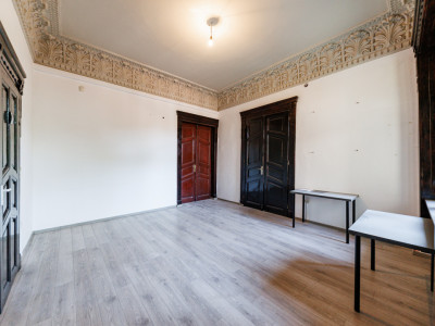 Apartament 196 mp, cu 5 camere, în zona istorică Iosefin - Timisoara