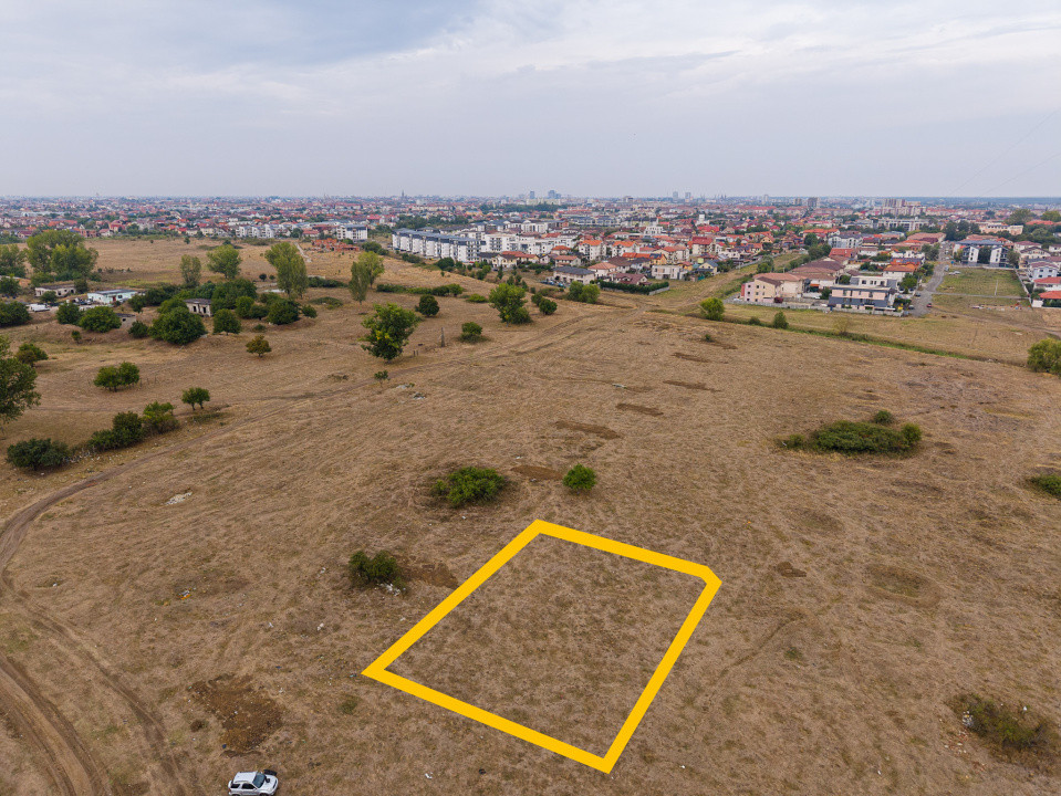 Teren 950 mp pentru proiect rezidential in Giroc – acces multiplu, zona blocuri