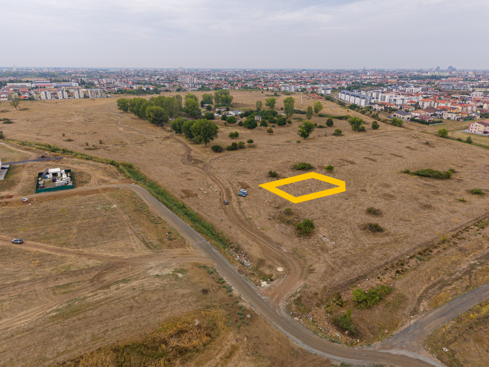 Teren 950 mp pentru proiect rezidential in Giroc – acces multiplu, zona blocuri