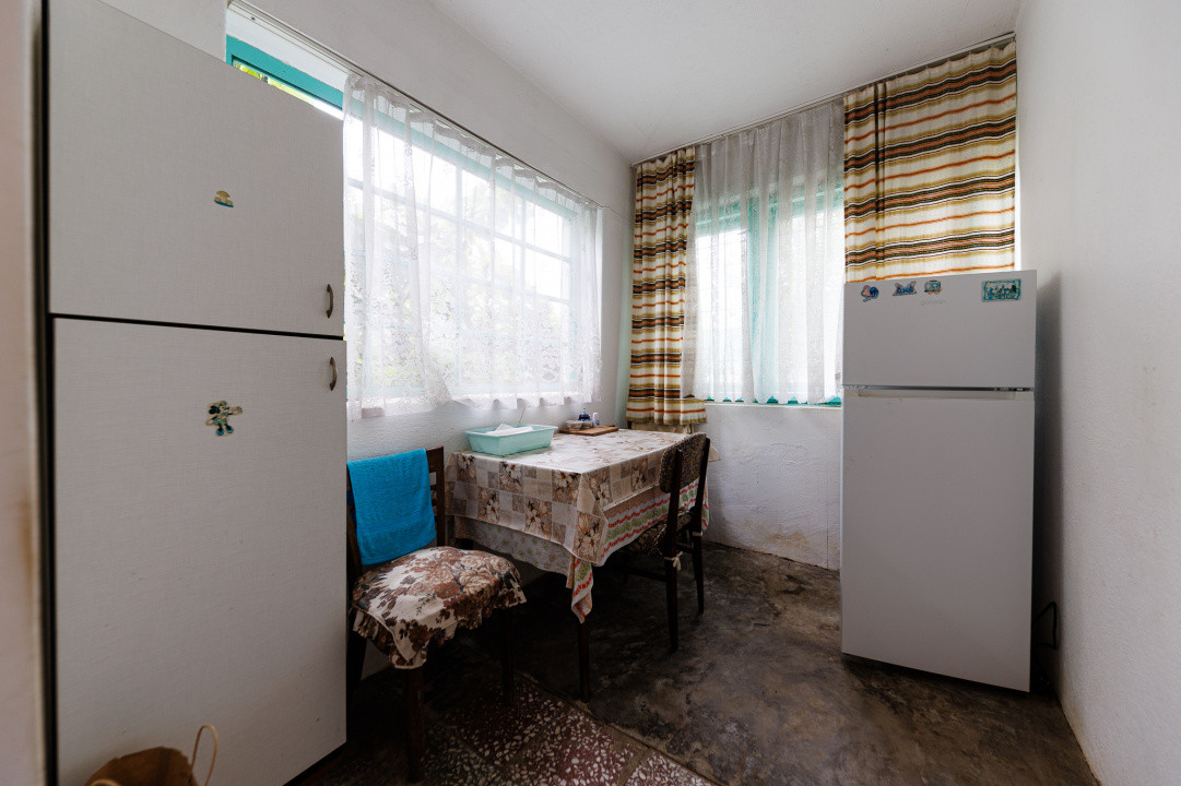 Teren 1.439 mp cu casa batraneasca – Urseni, Vatra Veche