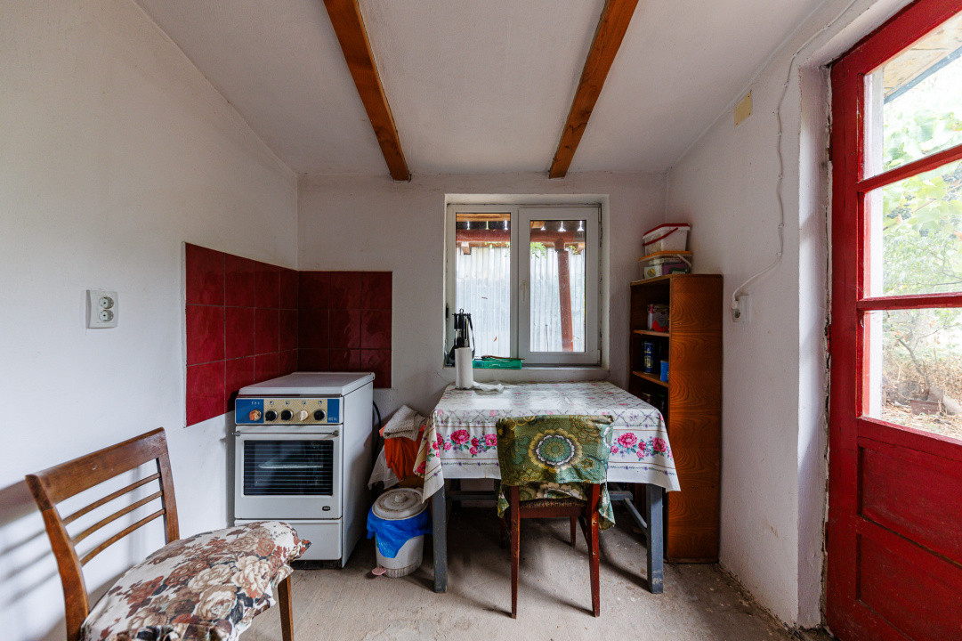 Teren 1.439 mp cu casa batraneasca – Urseni, Vatra Veche