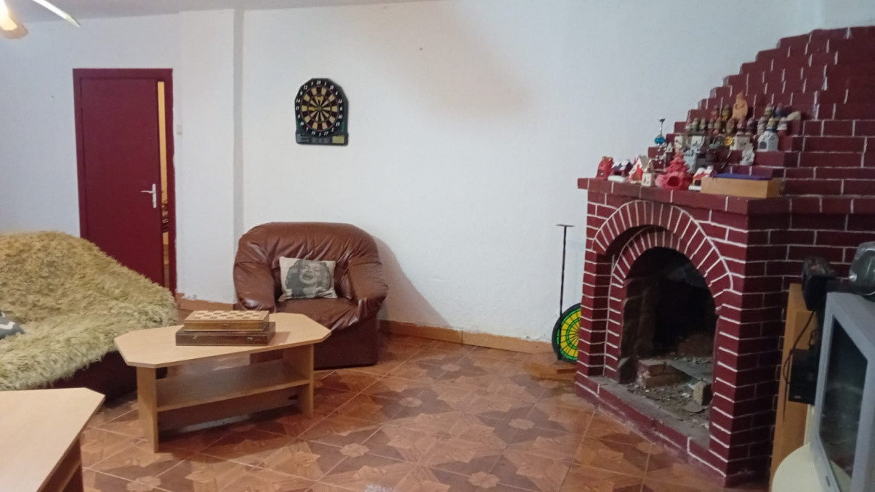 Casa de vacanta Crivaia, langa Valiug –locatie idilica, ideala pentru timp liber