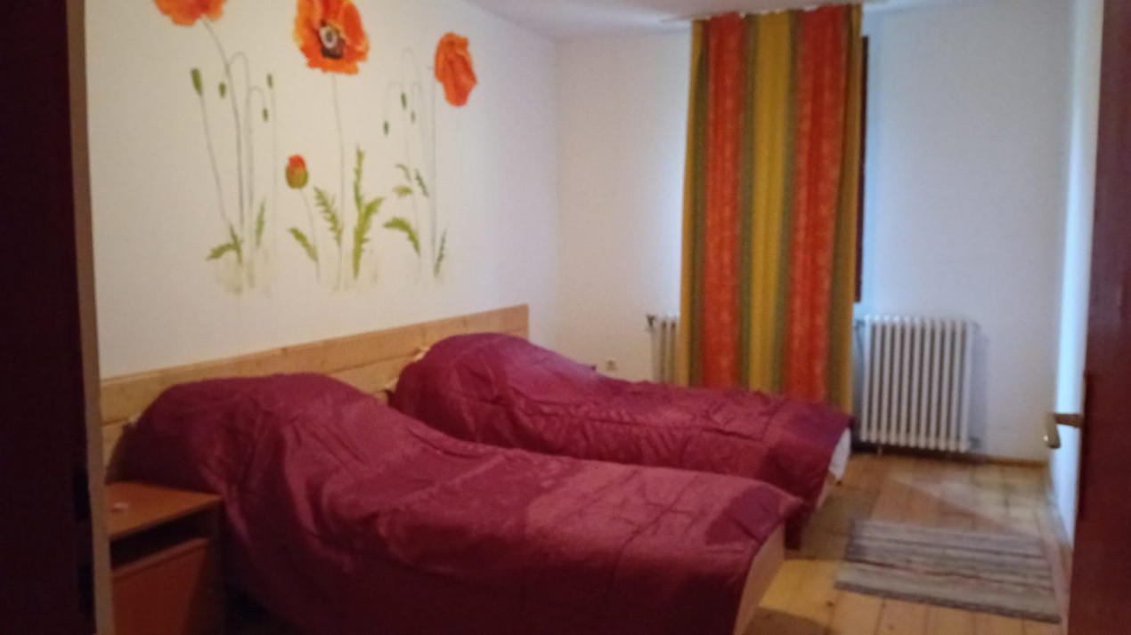 Casa de vacanta Crivaia, langa Valiug –locatie idilica, ideala pentru timp liber