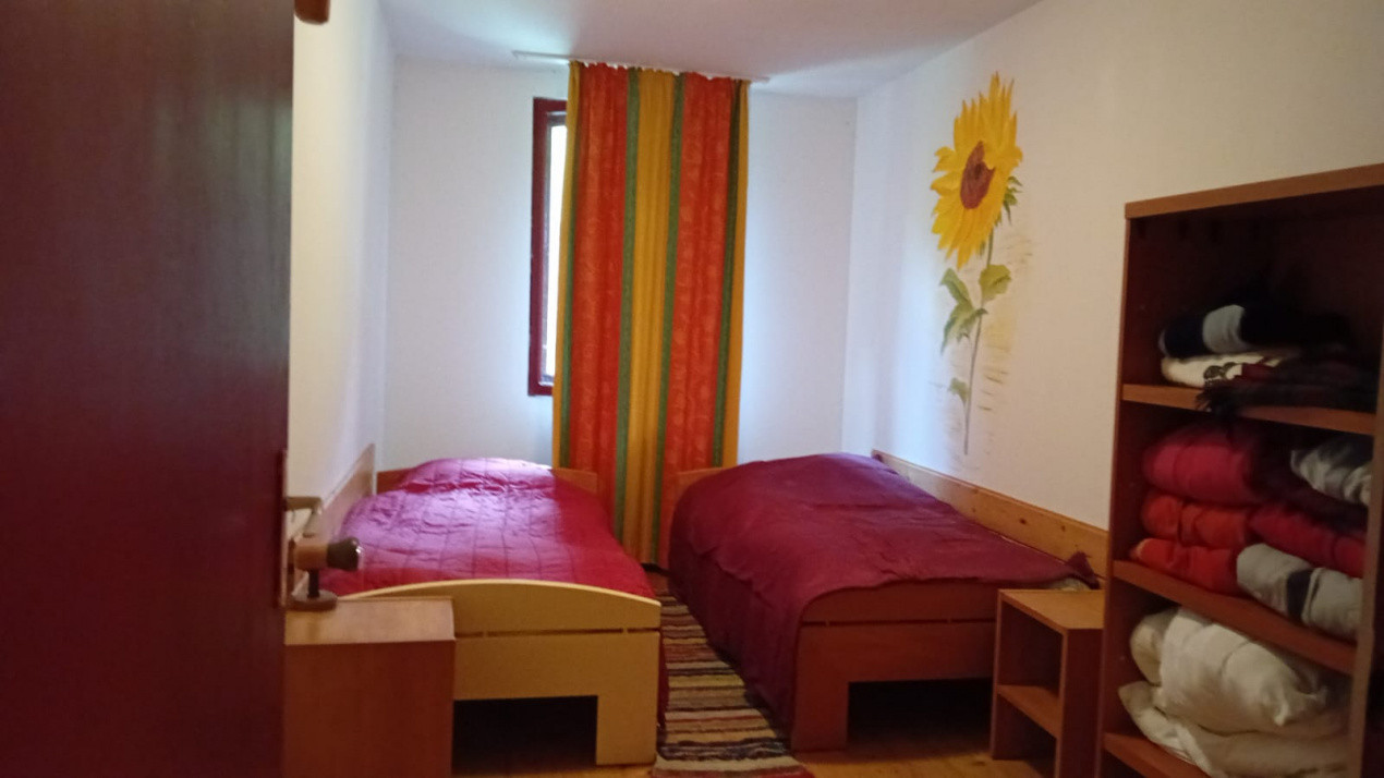 Casa de vacanta Crivaia, langa Valiug –locatie idilica, ideala pentru timp liber