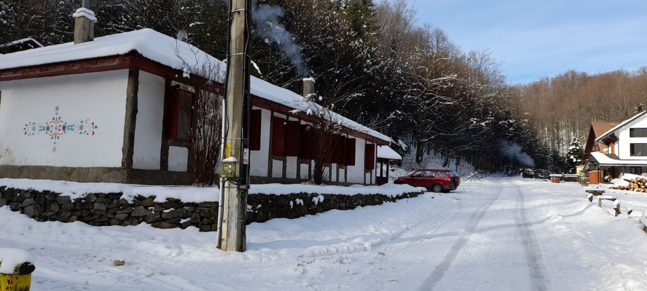 Casa de vacanta Crivaia, langa Valiug –locatie idilica, ideala pentru timp liber