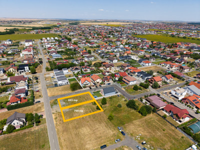 Teren 700 mp  Dumbravita, str. Bucuresti, Persoana juridica