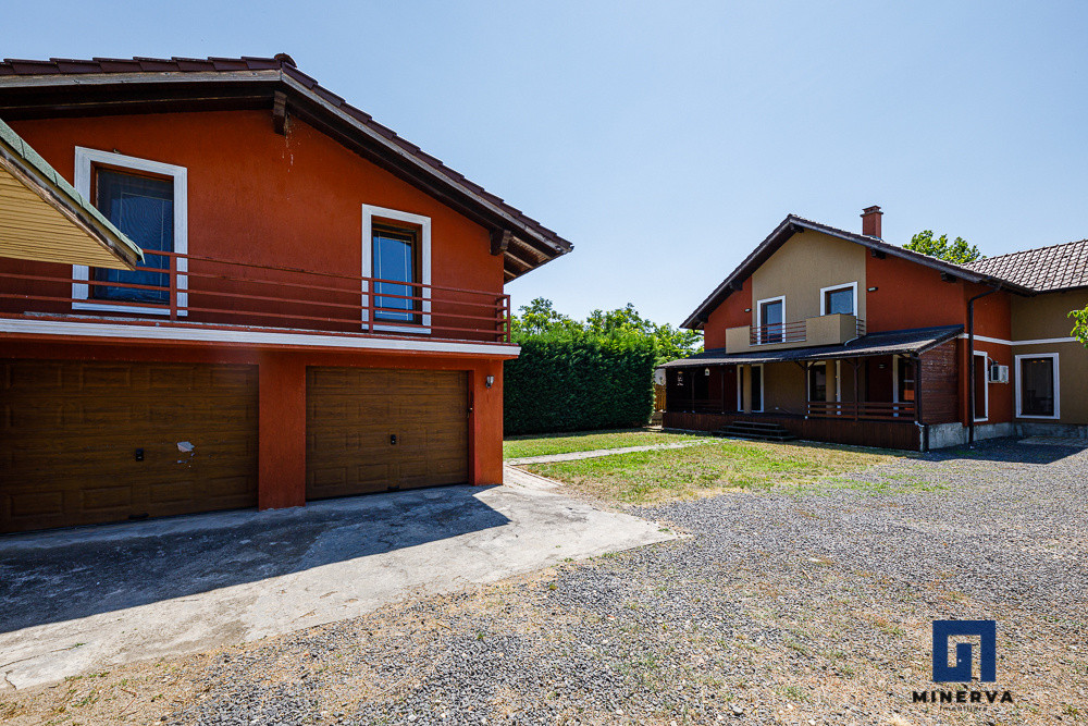 Oportunitate de investitie: Proprietate  pt camin de batrani, scoala, restaurant