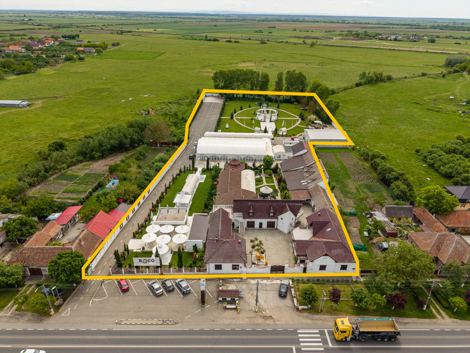 Complex pensiune, sala evenimente, restaurant, terase, gradini - langa Timisoara