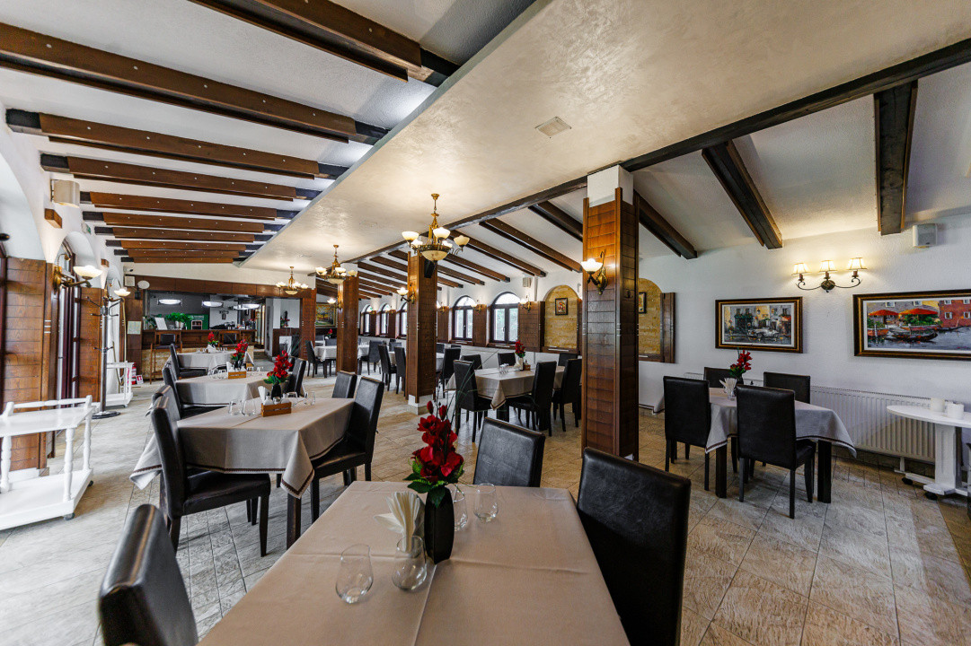 Complex pensiune, sala evenimente, restaurant, terase, gradini - langa Timisoara