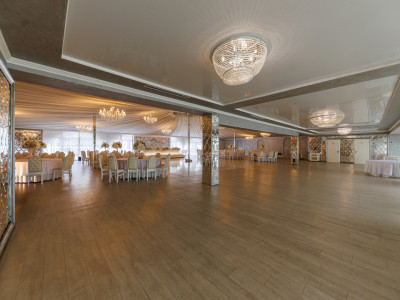 Complex pensiune, sala evenimente, restaurant, terase, gradini - langa Timisoara