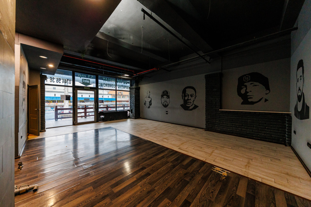 Spatiu Comercial pt horeca/salon, cu vitrina si parcare, Kapa Center, Comision 0