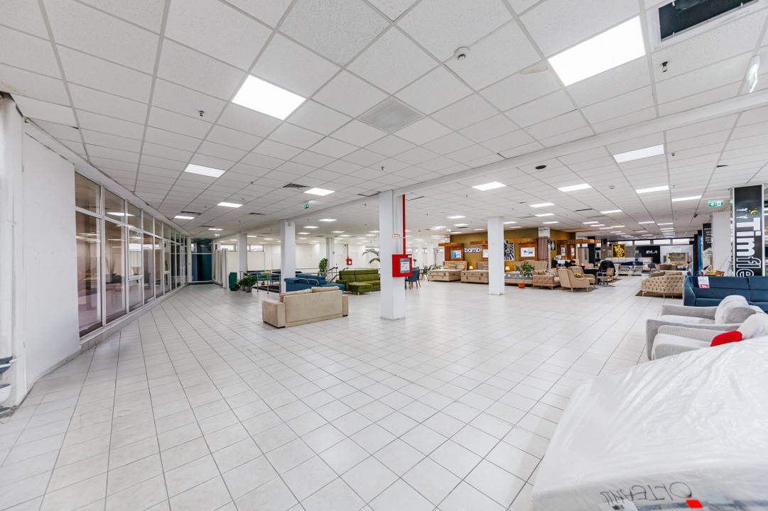 Spatiu comercial 600 mp in Centrul Comercial Kapa la etaj, Comision 0