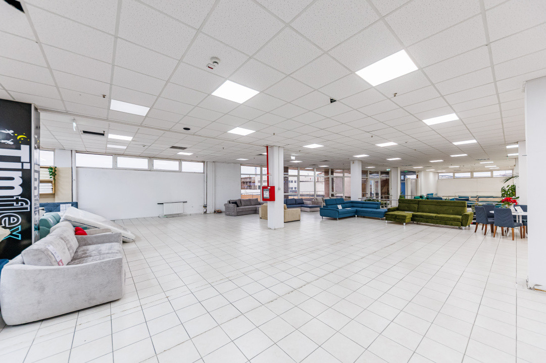 Spatiu comercial 600 mp in Centrul Comercial Kapa la etaj, Comision 0