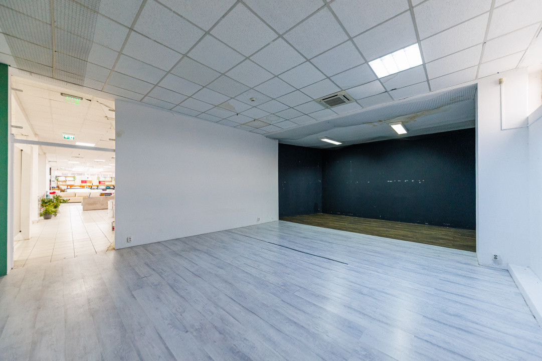 Spatiu comercial 600 mp in Centrul Comercial Kapa la etaj, Comision 0