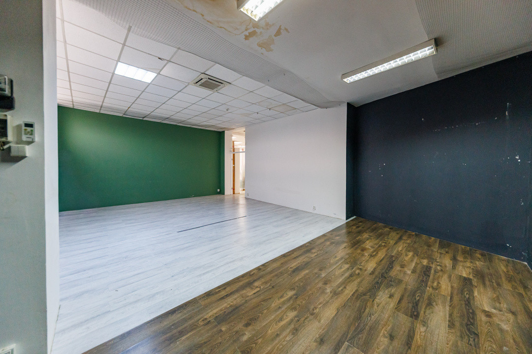 Spatiu comercial 600 mp in Centrul Comercial Kapa la etaj, Comision 0