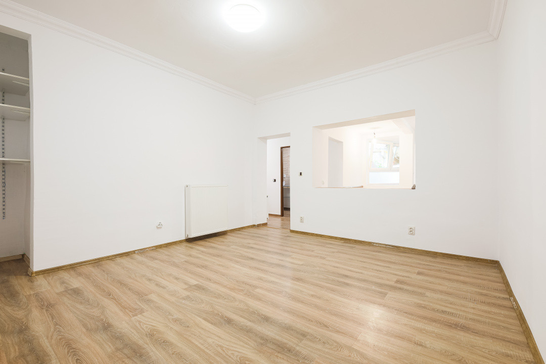 Comision 0% | Apartament 2 camere decomandat, 51 mp | Curte comuna | Porumbescu 