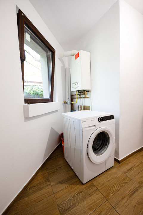 Comision 0% | Apartament 2 camere decomandat, 51 mp | Curte comuna | Porumbescu 