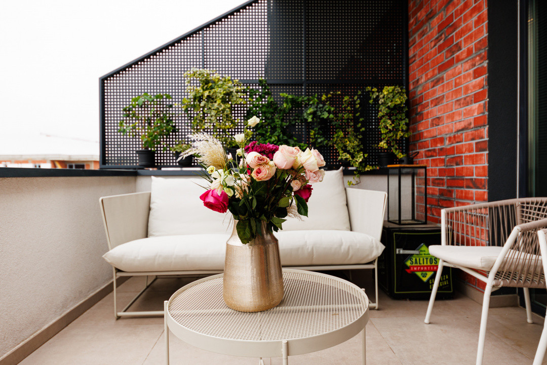 Cel mai frumos apartament cu 2 camere  Mehala-Torontalului, amenajat cu designer