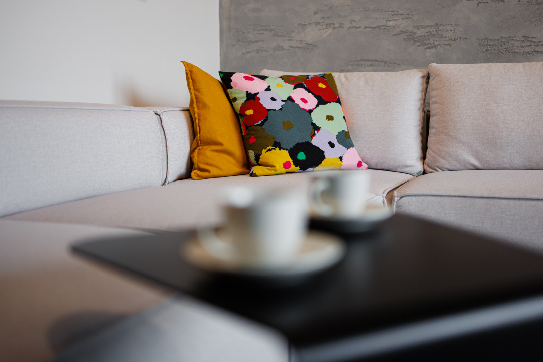 Cel mai frumos apartament cu 2 camere  Mehala-Torontalului, amenajat cu designer