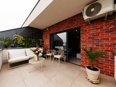 Apartament de vis în Mehala — terasă, design, 0% comision. Te muți mâine.