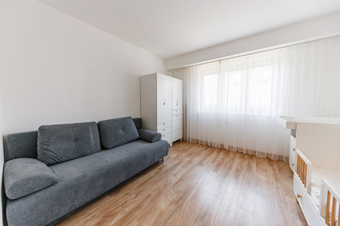 Apartament 3 cam, 76 mp + balcon, etaj 1,  Dumbravița, str. Rodiei,  Comision 0%