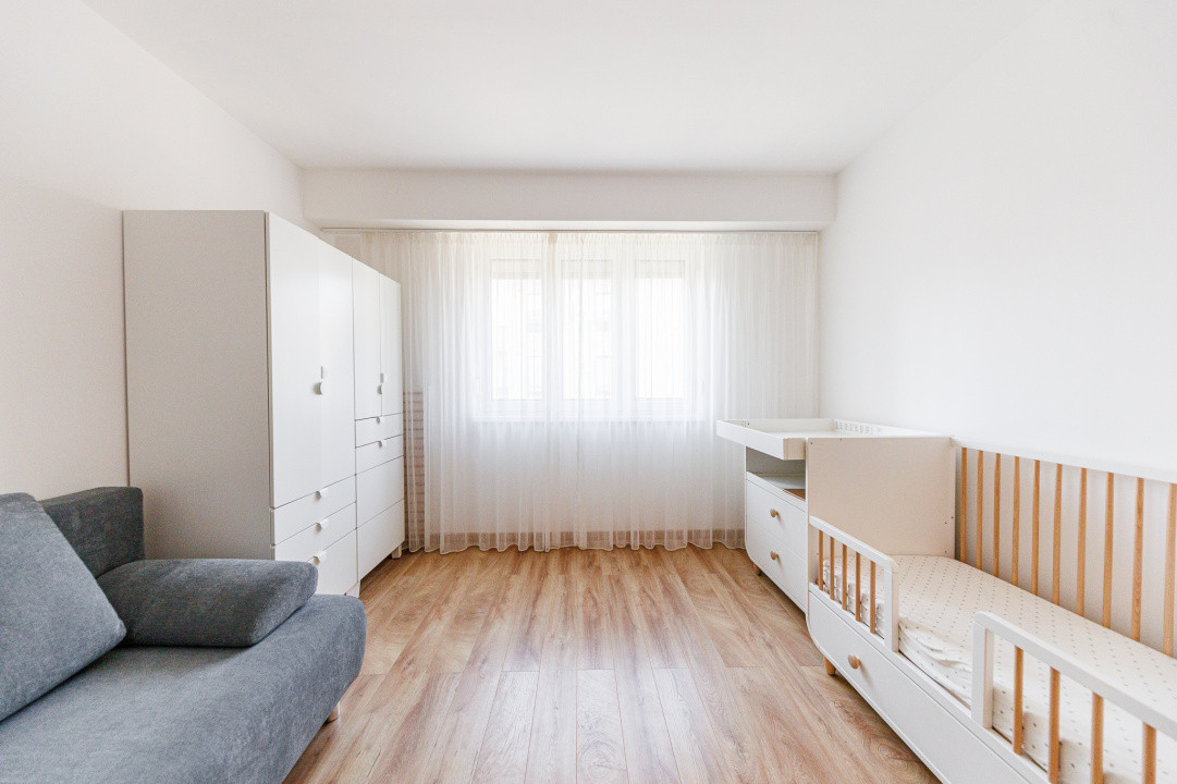 Apartament 3 cam, 76 mp + balcon, etaj 1,  Dumbravița, str. Rodiei,  Comision 0%