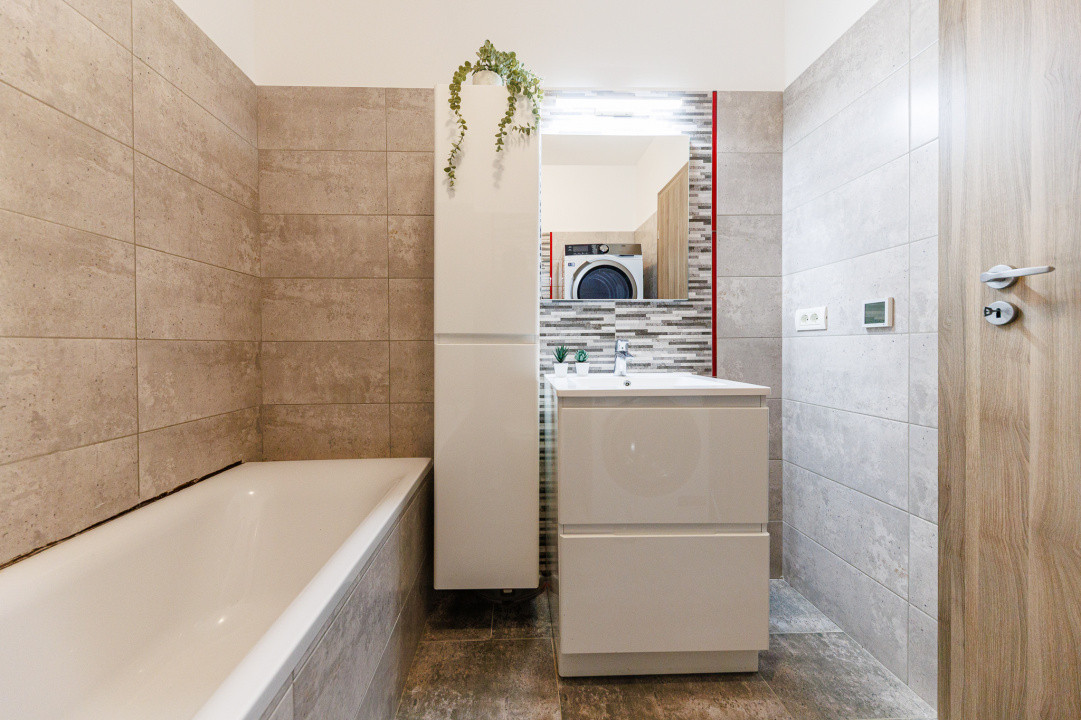 Apartament 3 cam, 76 mp + balcon, etaj 1,  Dumbravița, str. Rodiei,  Comision 0%