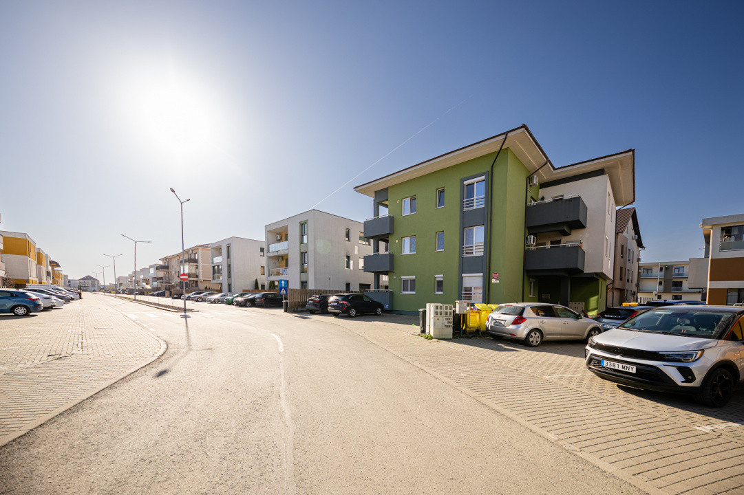 Apartament 3 cam, 76 mp + balcon, etaj 1,  Dumbravița, str. Rodiei,  Comision 0%